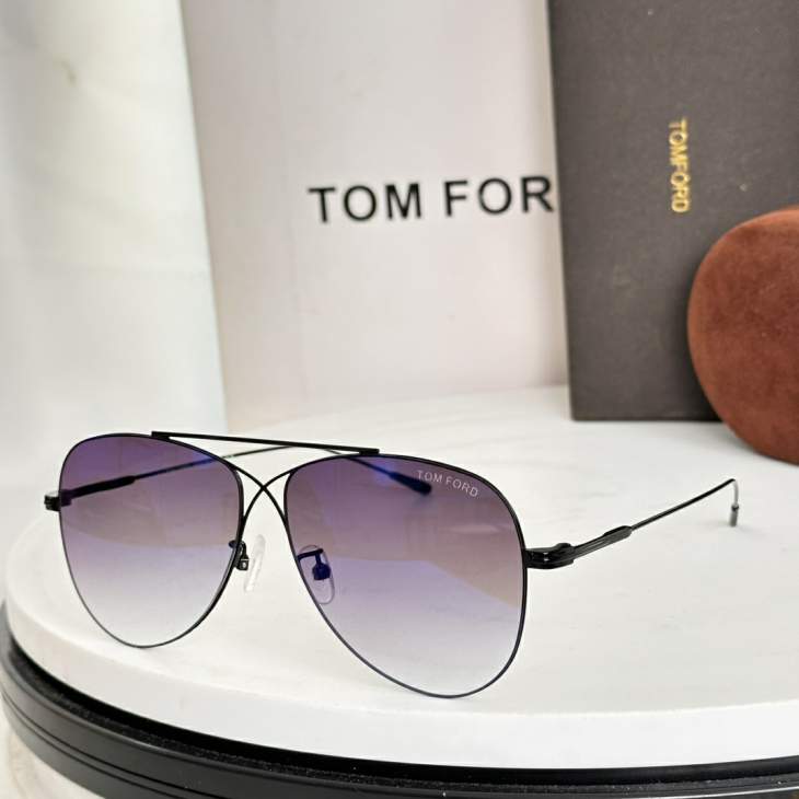 Picture of Tom Ford Sunglasses _SKUfw77644351fw